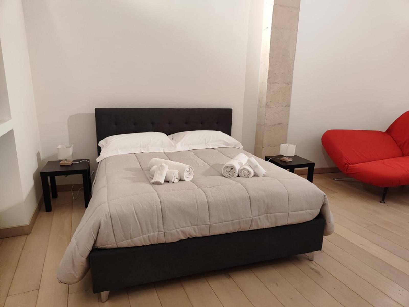 Suite Home D'Aragona เลชเช ภายนอก รูปภาพ
